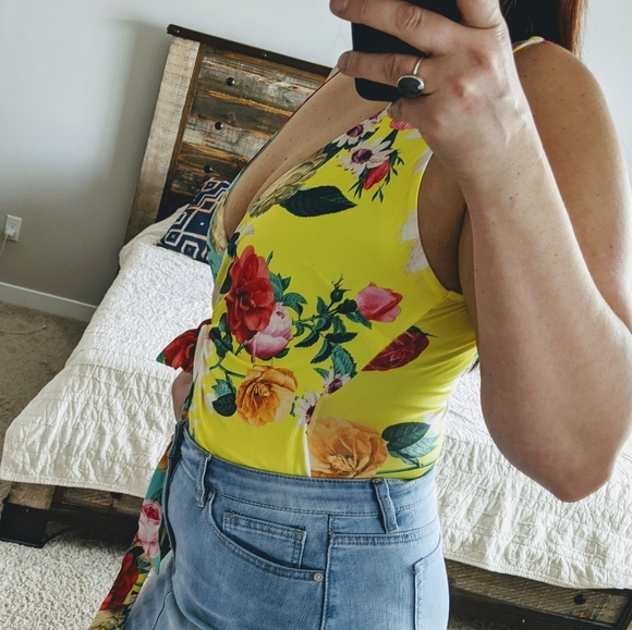 🆕🌿FLORAL BODYSUIT🌿 - Picture 6 of 13